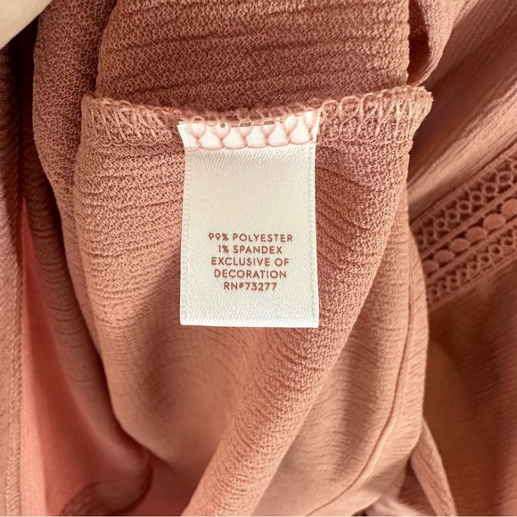 LC Lauren Conrad | Blush Pink Lace Trim Top - Picture 6 of 6